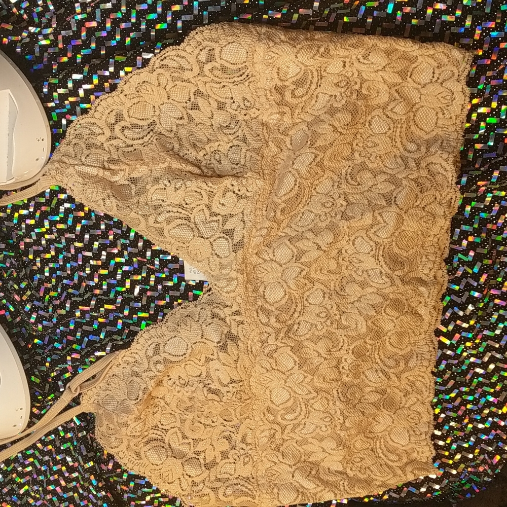 COPY - COPY - Hillard and Hanson Lace Bralette size Medium Ecru color